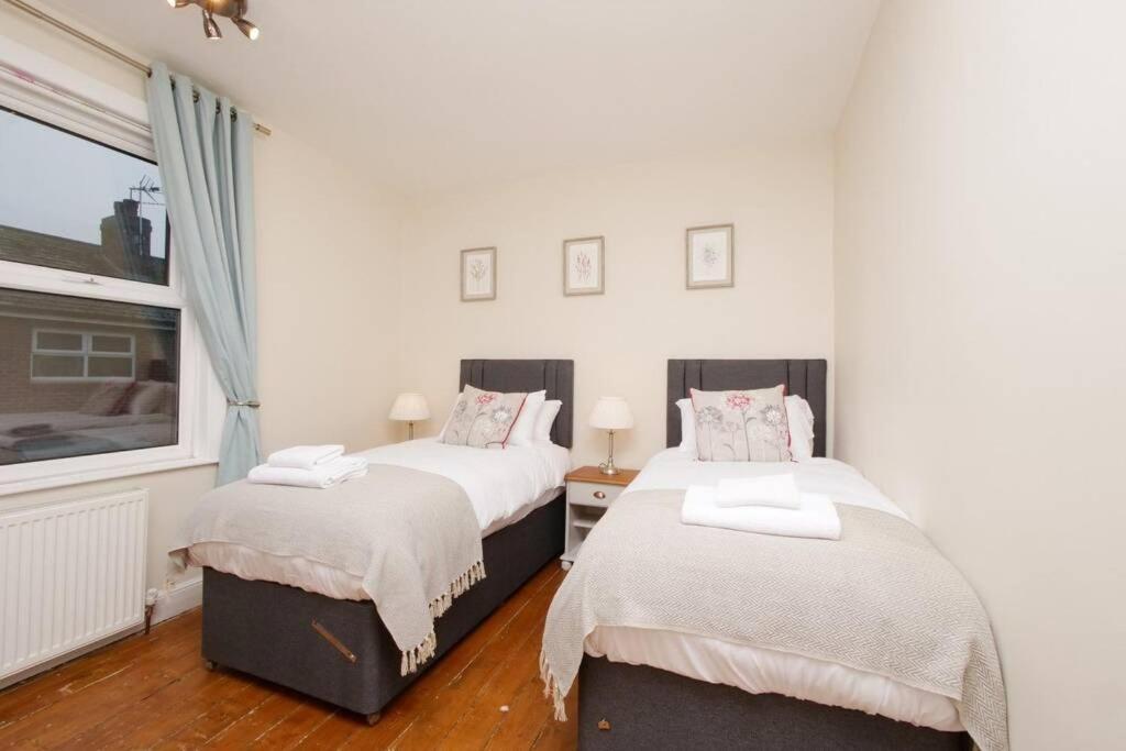The River Walk House York Villa ภายนอก รูปภาพ