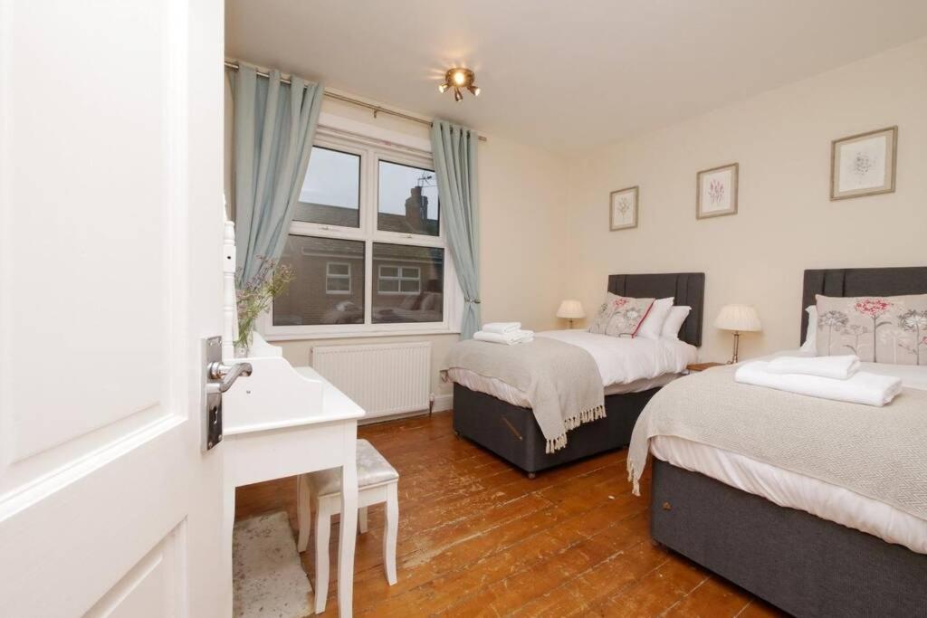 The River Walk House York Villa ภายนอก รูปภาพ